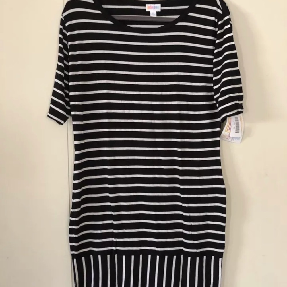 Lularoe JULIA black white stripe XL